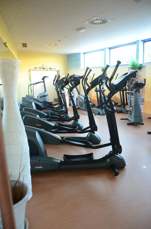 Hotel Ambiente ハルバーシュタット エクステリア 写真